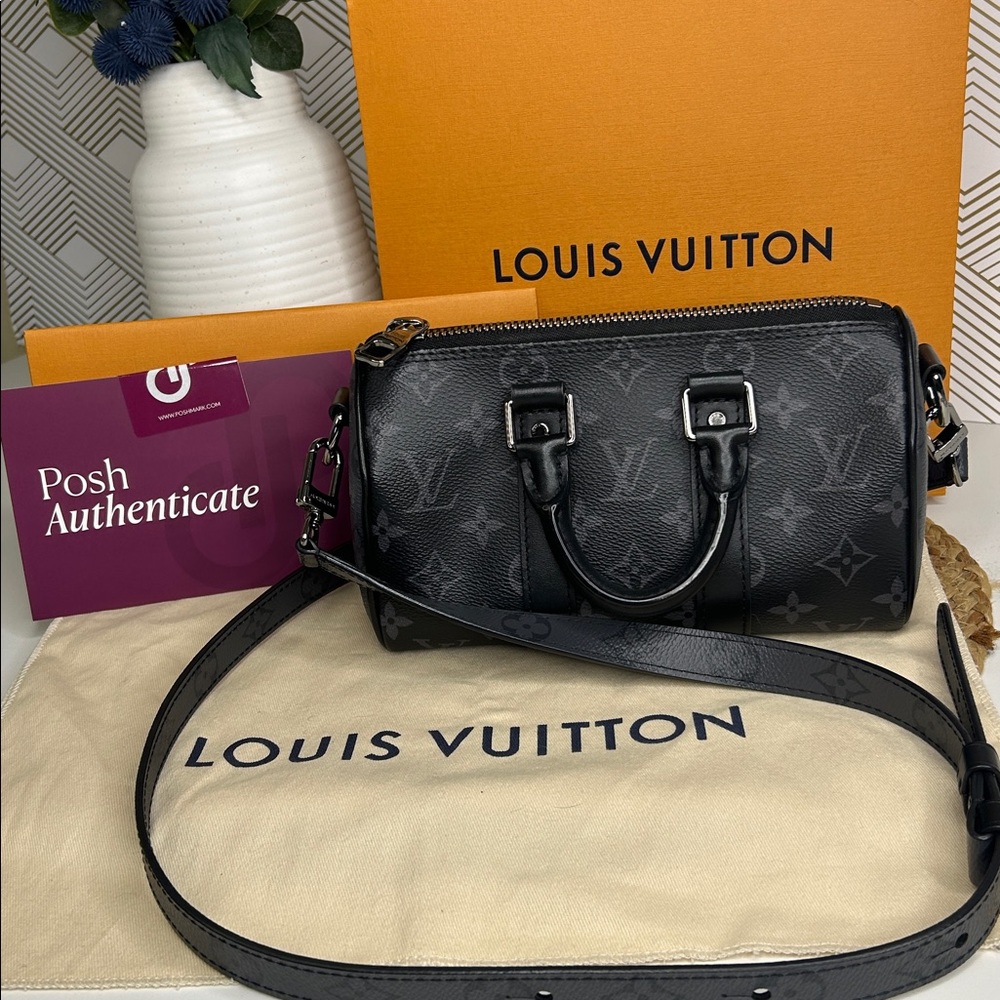 Authentic Louis Vuitton Monogram Eclipse black/grey reverse XS Keepall-Unisex